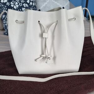 Elegant White Bucket Bag